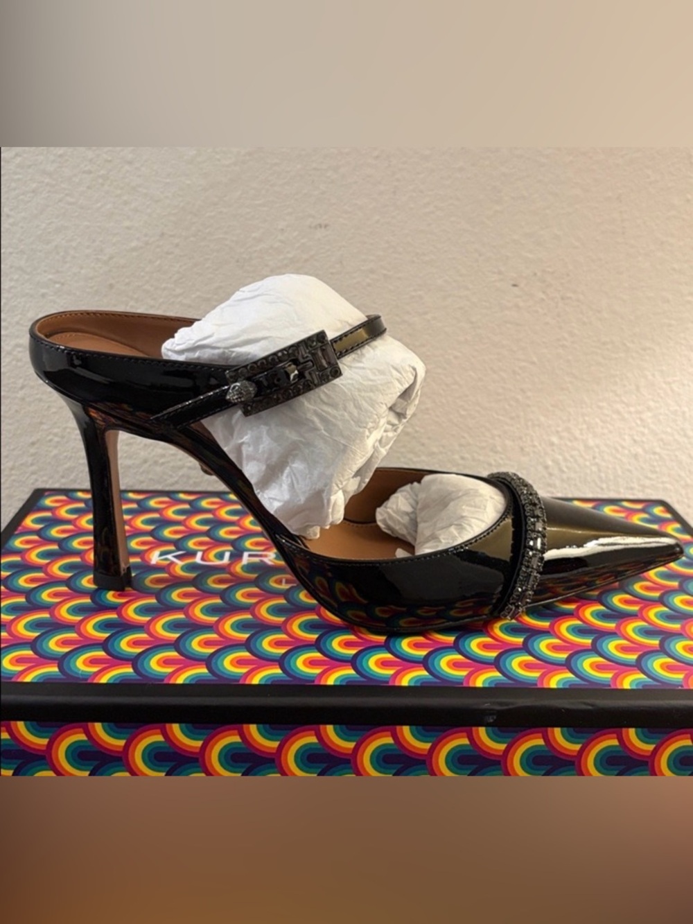 NIB [Kurt Geiger] Crystal Pointed Ankle Strap Pumps Heels Women’s Multiple Sizes - Picture 3 of 15